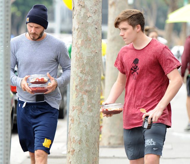 Męski wypad Davida i Brooklyna Beckhamów (FOTO)