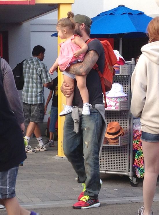 Troskliwy tata David Beckham