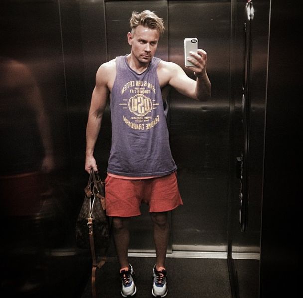 Polskiego projektanta poniosła fantazja? (FOTO)