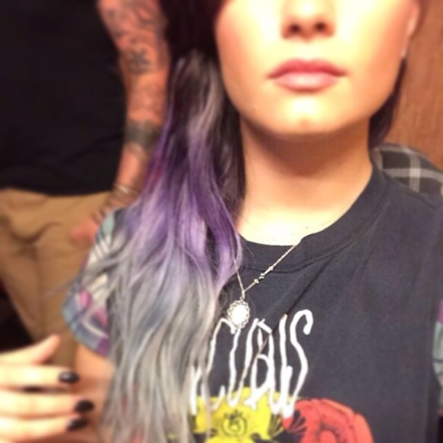 W końcu zgoli się na ŁYSO (FOTO)