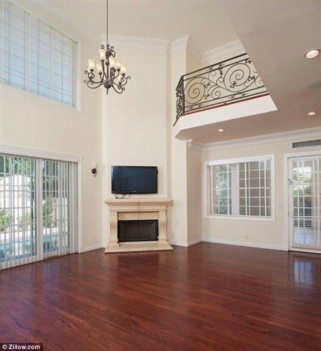 Tak mieszkała Demi Lovato, gdy miała 15 lat (FOTO)