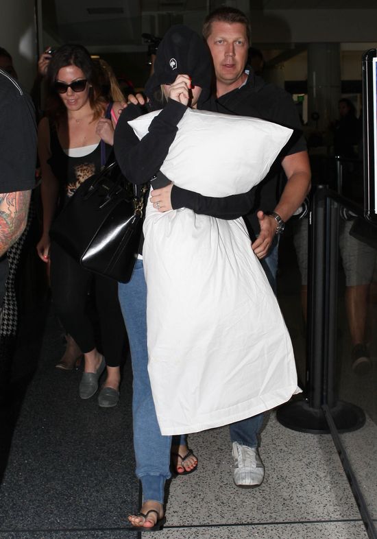 Demi Lovato jest w złej kondycji po stracie ojca (FOTO)