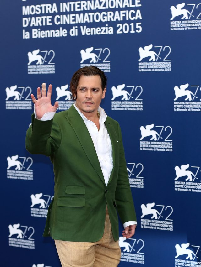 To zdjęcie tylko podsyciło plotki o kłopotach Johnny'ego Dep To zdjęcie tylko podsyciło plotki o kłopotach Johnny'ego Dep