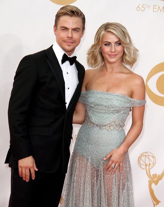 Nina Dobrev i Derek Hough są parą!