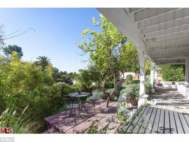 To najskromniejsze mieszkanie gwiazd?