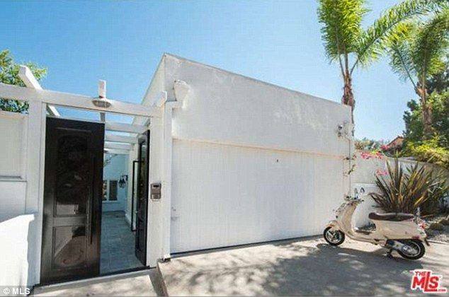 To najskromniejsze mieszkanie gwiazd?