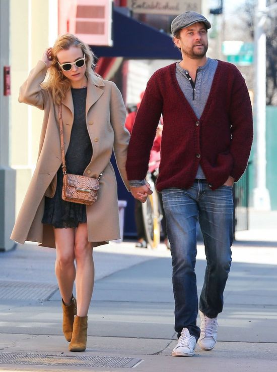 Udało jej się ukryć ciążę przed mediami?! (FOTO) Udało jej się ukryć ciążę przed mediami?! (FOTO)