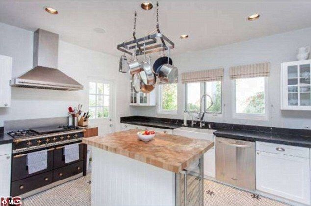 To najskromniejsze mieszkanie gwiazd?