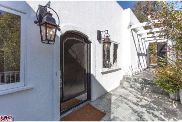 To najskromniejsze mieszkanie gwiazd?