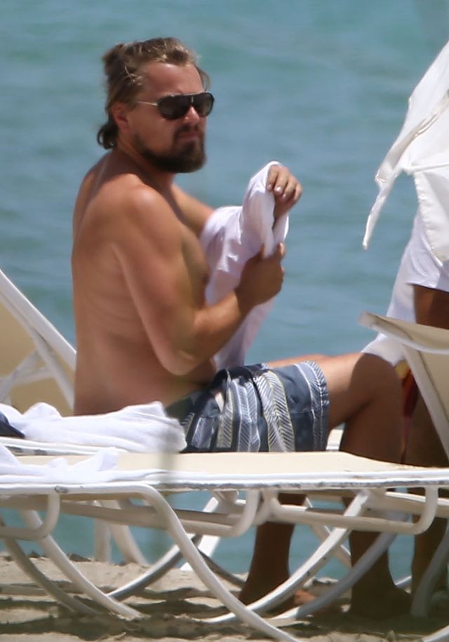 Leonardo DiCaprio zapuścił brodę i BRZUCH (FOTO)