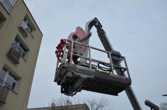 Doda w bieliźnie w kawalerce Jakóbiaka (VIDEO)