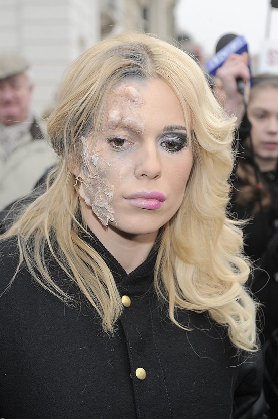 Koszmar! Zdeformowana twarz Dody (FOTO)