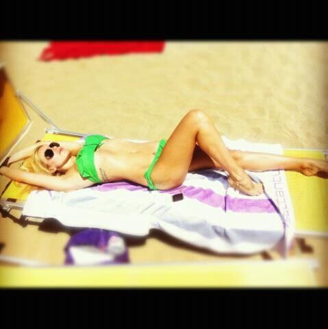 Doda z Photoshopem czy bez? (FOTO)