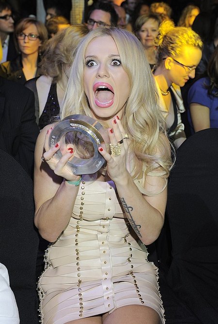 Doda i jej niedokończony makijaż (FOTO)