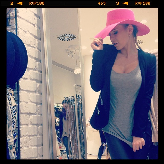 Doda potrzebuje doradcy zakupowego? (FOTO)