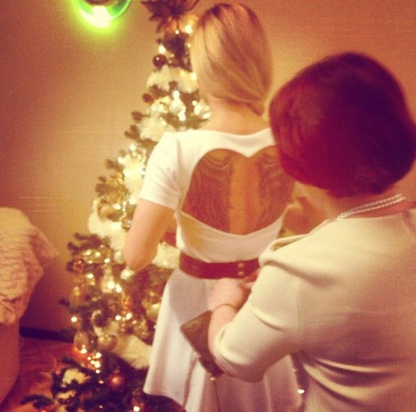 Gwiazdy chwalą się choinkami (FOTO)