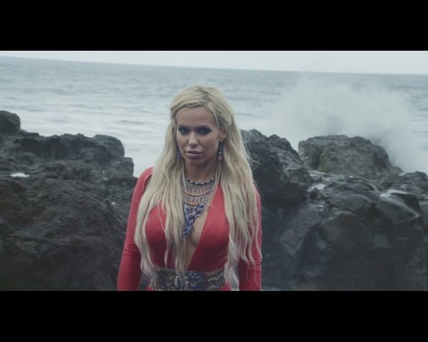 Doda: Nie pytaj mnie. Zobaczcie nowy teledysk [VIDEO]