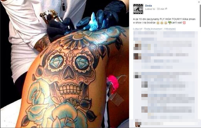 Doda zrobiła ogromny tatuaż na biodrze? (FOTO)