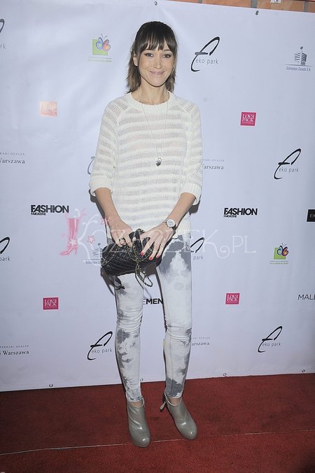 Celebrytki na charytatywnym pokazie mody (FOTO)