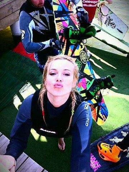 Doda uczy się wakeboardingu (FOTO)