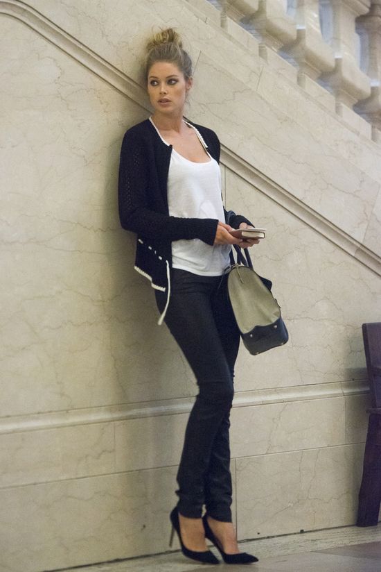 Na kogo czeka Doutzen Kroes? (FOTO)