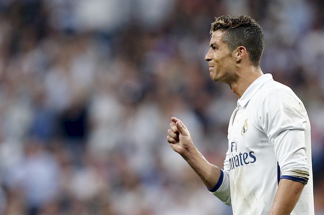 Cristiano Ronaldo u boku pięknej modelki! Wyciekły gorące zdjęcia