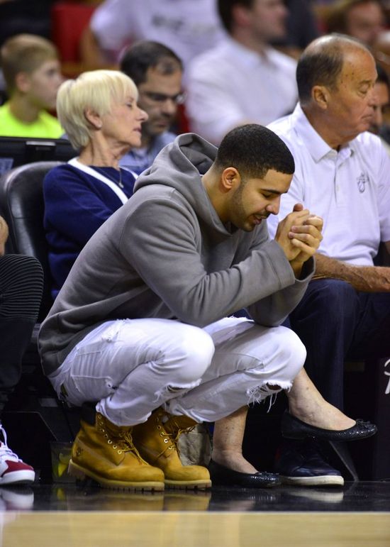 Drake JEST OJCEM! Drake JEST OJCEM!