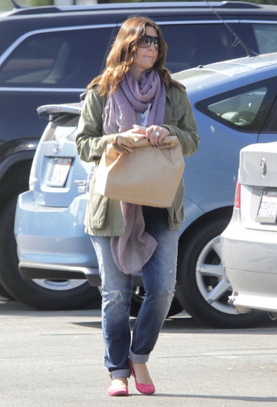 Drew Barrymore zmęczona macierzyństwem? (FOTO)