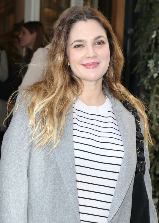 Drew Barrymore pokazuje, jak wyglądać dobrze w rozmiarze L 
