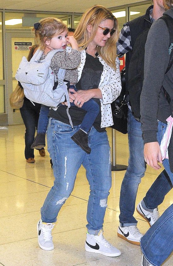 Drew Barrymore dopadł efekt jojo? (FOTO) Drew Barrymore dopadł efekt jojo? (FOTO)