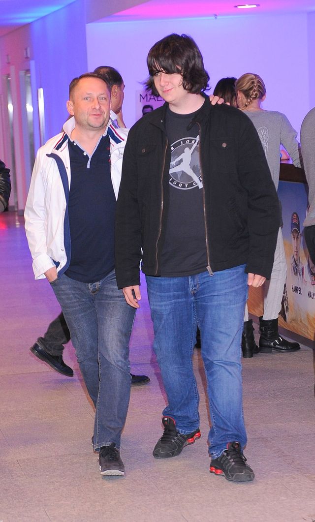 Kamil Durczok zabrał syna na imprezę (FOTO) Kamil Durczok zabrał syna na imprezę (FOTO)