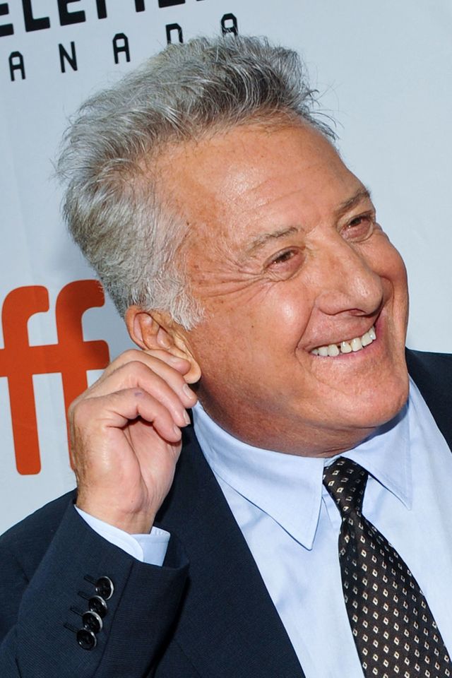 Miała wtedy 17 lat, twierdzi, że Dustin Hoffman łapał ją za pupę i wciąż mówił o