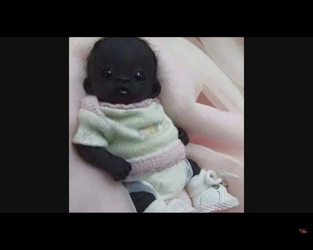 Najczarniejsze dziecko świata podzieliło internet [VIDEO]