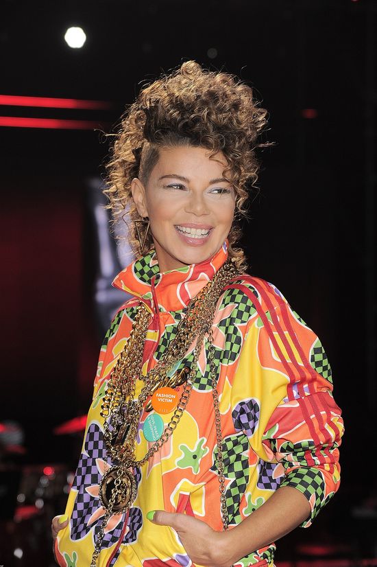 Mając do wyboru suknie od projektantów i dres, wybrała...