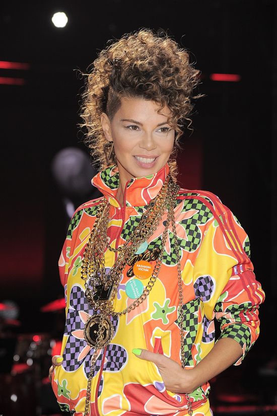 Mając do wyboru suknie od projektantów i dres, wybrała...