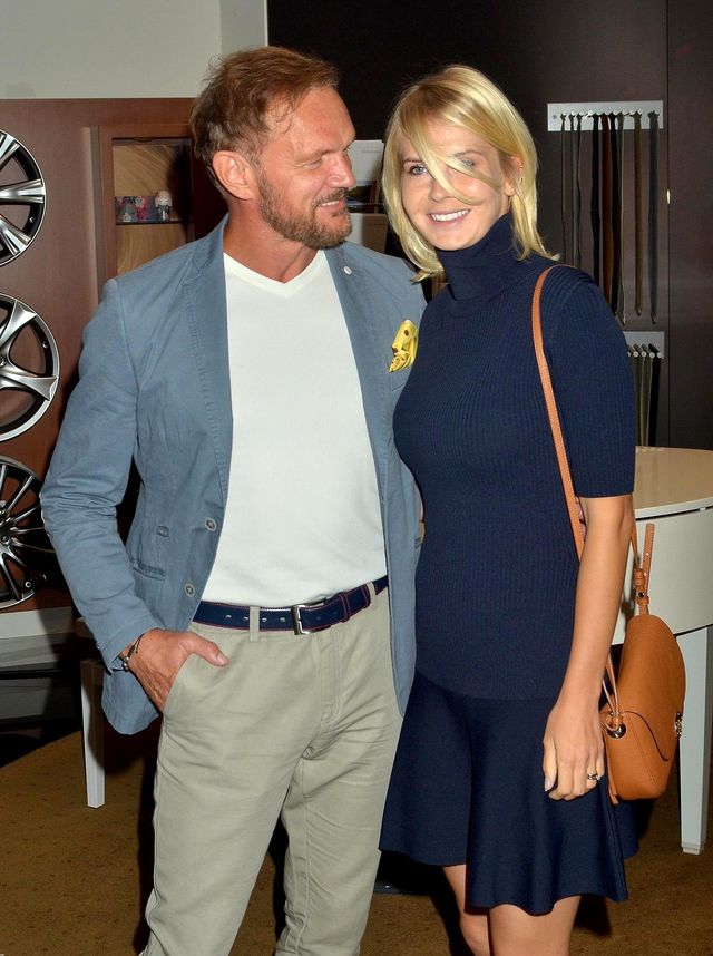 Edyta Pazura w ciąży pozuje w kostiumie kąpielowym (Instagram)