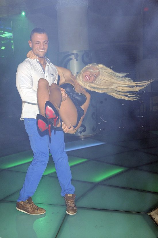 Eliza z Warsaw Show pokazała, jak wyglądają jej włosy...