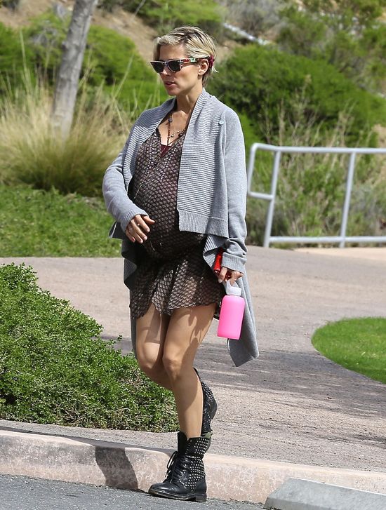 Elsa Pataky urodziła bliźniaki! Elsa Pataky urodziła bliźniaki!