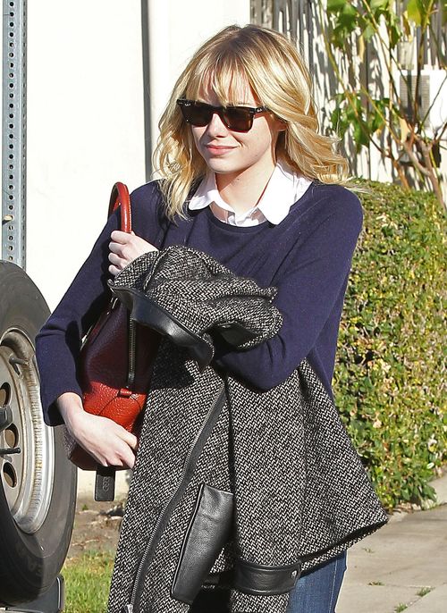 Emma Stone na co dzień nie wygląda jak wielka gwiazda (FOTO)