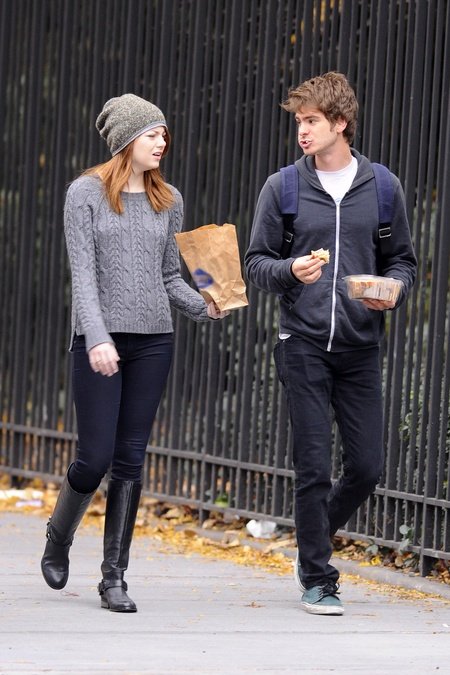 Co oznacza tatuaż na przegubie Emmy Stone? (FOTO) Co oznacza tatuaż na przegubie Emmy Stone? (FOTO)