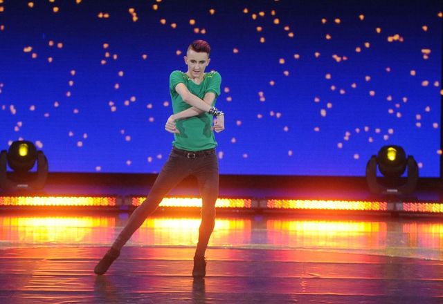 Erwin Stefaniuk kocha Beyonce i tańczy na szpilkach [VIDEO]