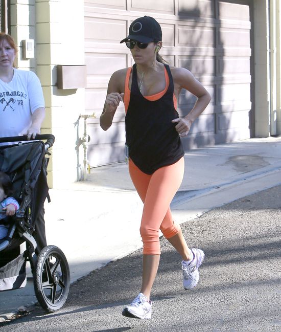 Eva Longoria musi schudnąć! Eva Longoria musi schudnąć!