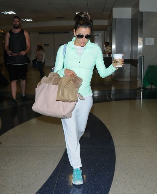 Jej wyczucie stylu zostało na wakacjach? (FOTO) Jej wyczucie stylu zostało na wakacjach? (FOTO)