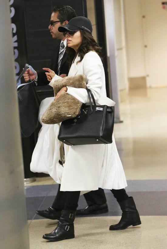 Victoria Beckham rozdaje ubrania przyjaciółkom? (FOTO)