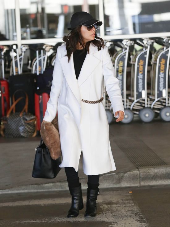 Victoria Beckham rozdaje ubrania przyjaciółkom? (FOTO)