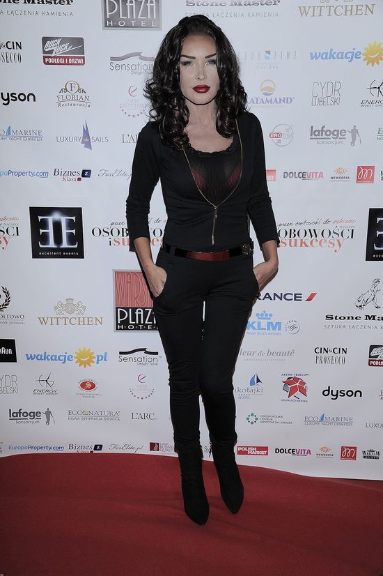  Coś zmieniło się w wyglądzie Ewy Minge (FOTO)