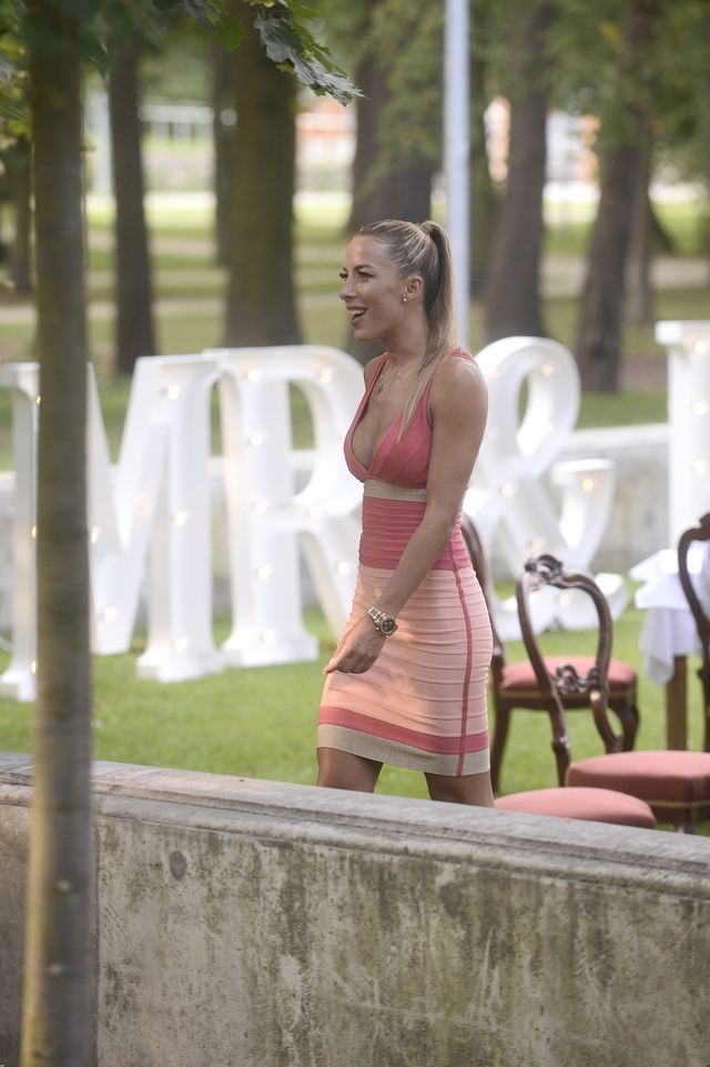 Przez ile miesięcy musiałabyś odkładać, żeby jechać na obóz z Chodakowską?