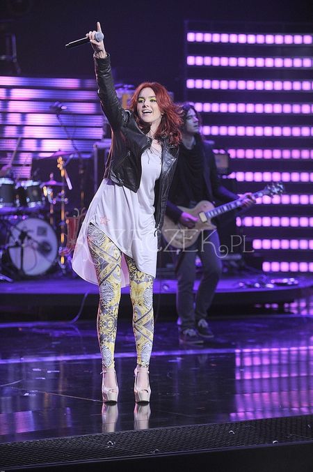 Ewa Farna: Dziewczyna musi mieć trochę ciała... Ewa Farna: Dziewczyna musi mieć trochę ciała...