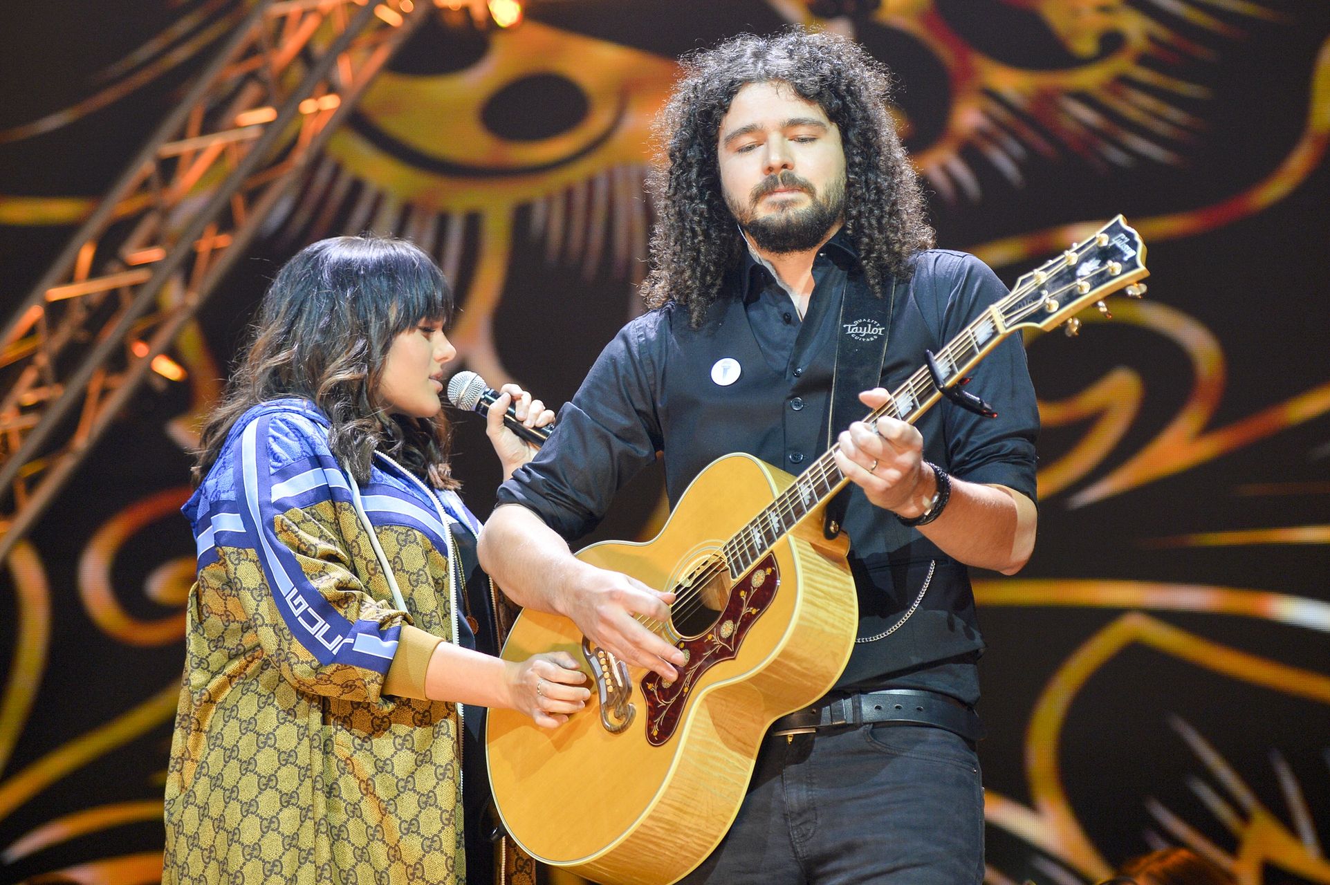 scena z: Ewa Farna, fot. Piętka Mieszko/AKPA