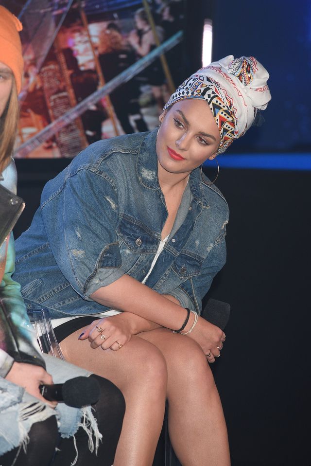 Ewa Farna: Ktoś przychodzi ze zdjęciem, na którym mam 16 lat i pyta: Dlaczego...